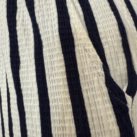 Love Tree Blue and White Striped Jumpsuit Size Small - Picture 4 of 6